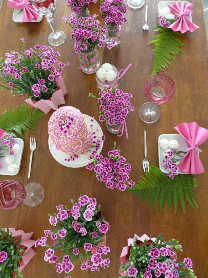 DIY Blumen Tischdeko Pink Day sophiagaleria