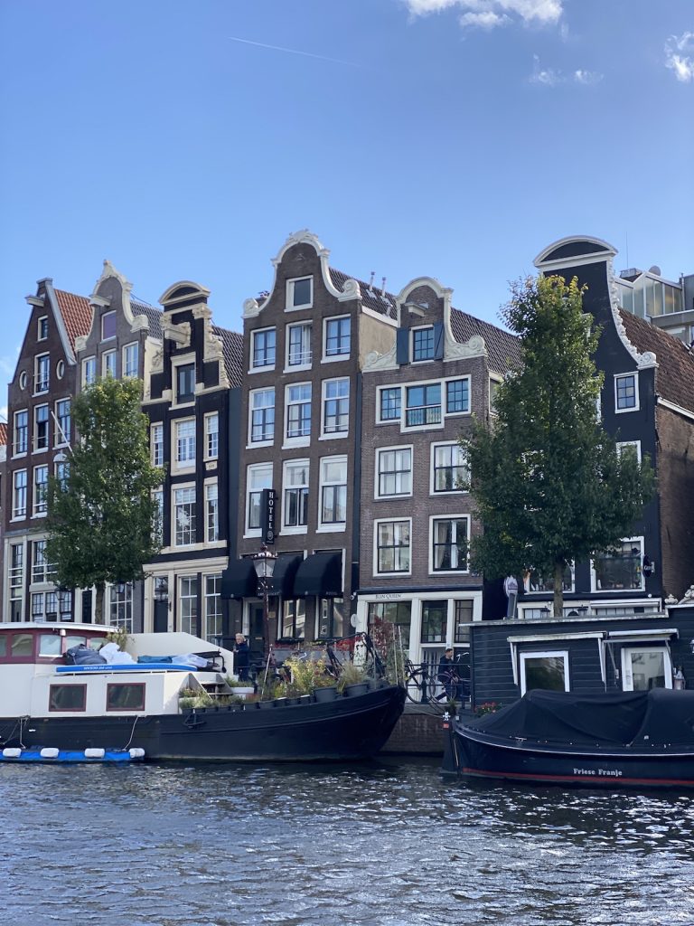 Amsterdam houses 