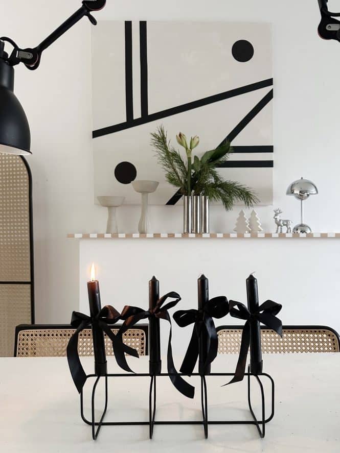 Adventskranz schwarz Schleifen